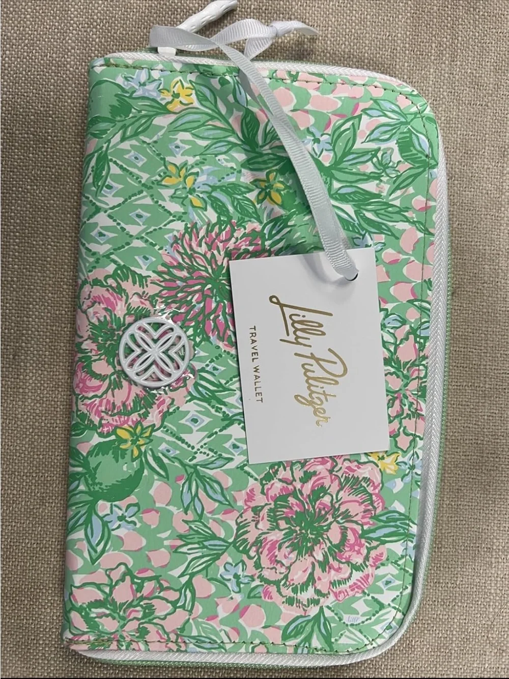 Lilly Pulitzer Floral Leather Passport Holder Travel Wallet Pink Green NWT